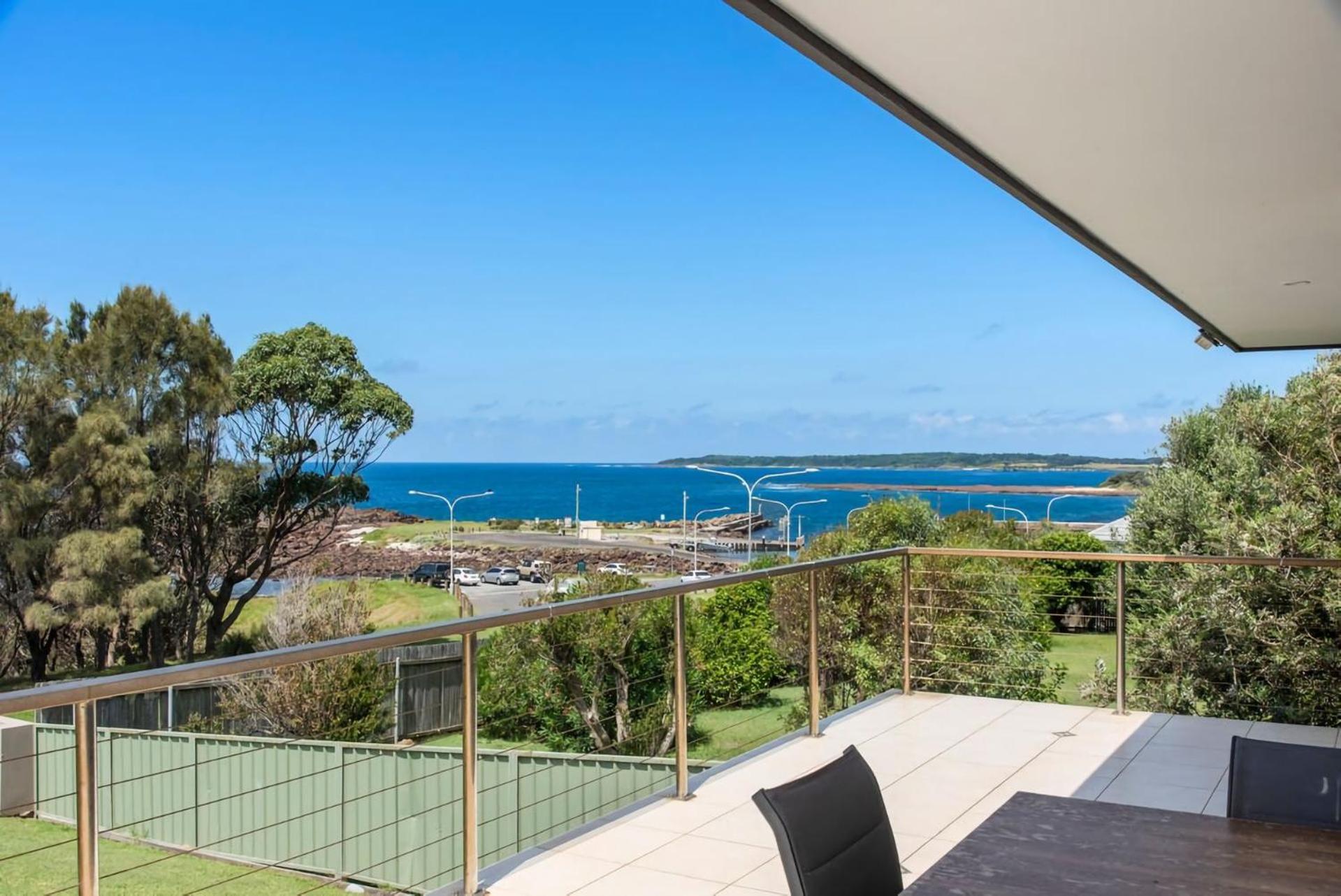 Spectacular Ocean Front Home With Pool Shellharbour Exterior photo